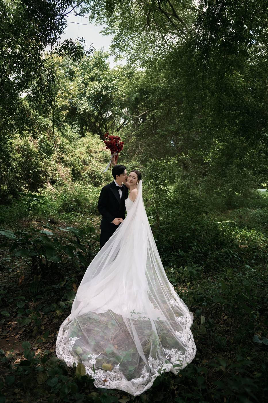 Forest Noir — rừng cây tone trầm — Duy Max Studio, trang 15