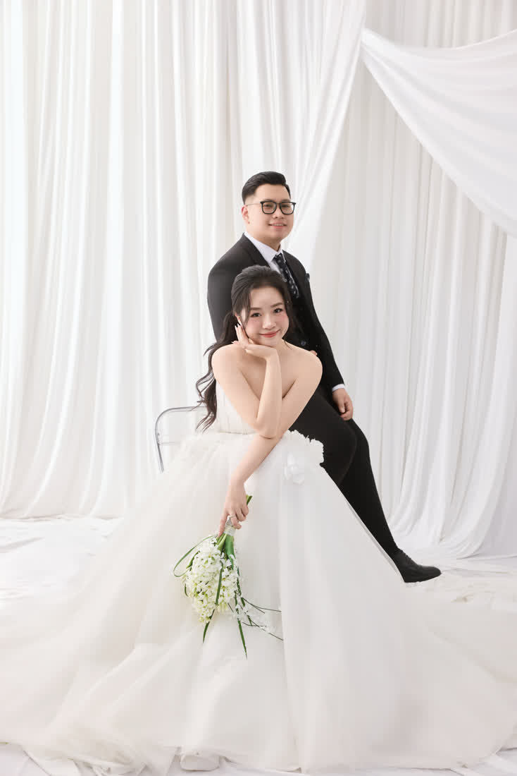 Rèm trắng cổ điển — Duy Max Studio