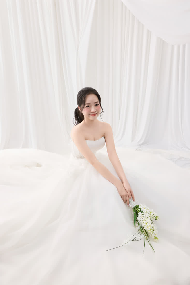 Rèm trắng cổ điển — Duy Max Studio