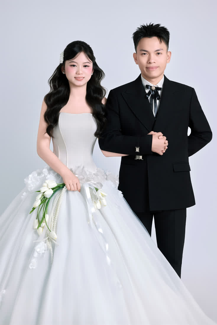 Phông trơn tối giản — Duy Max Studio