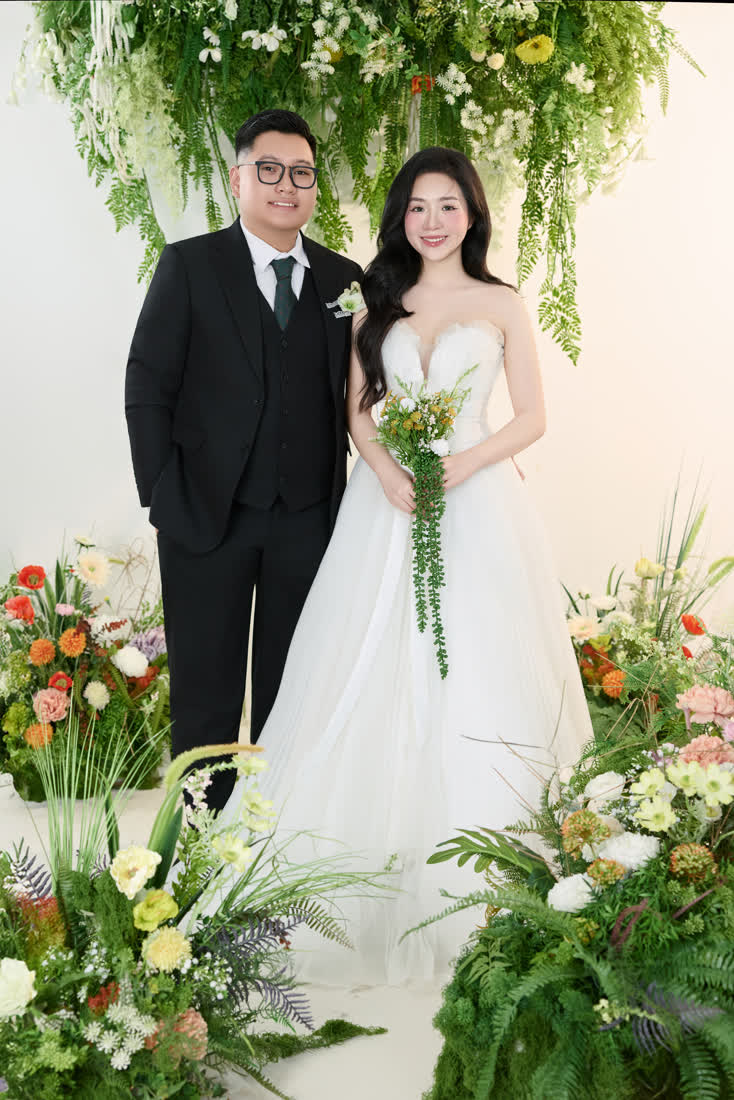 Cổng hoa xanh — Duy Max Studio