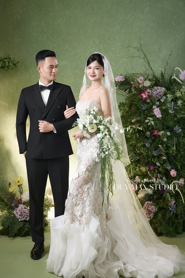 Toàn bộ ảnh còn lại trong bộ Studio — Duy Max Studio