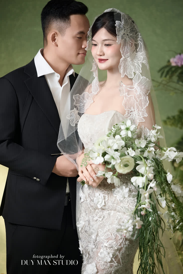 Toàn bộ ảnh còn lại trong bộ Studio — Duy Max Studio