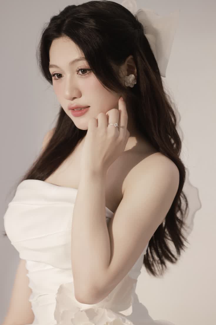 Toàn bộ ảnh còn lại trong bộ Studio — Duy Max Studio