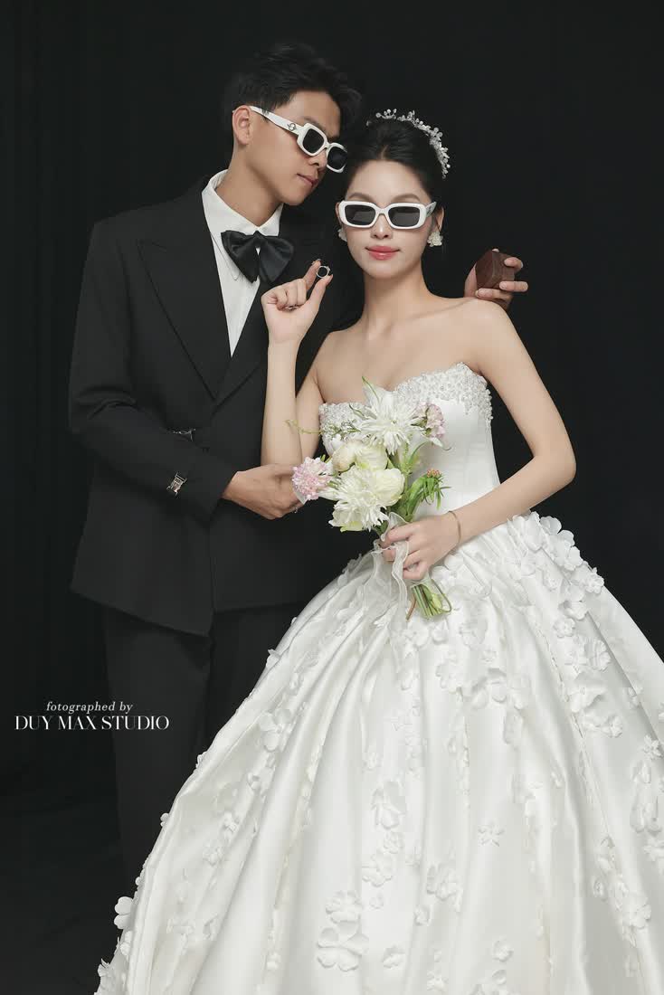 Toàn bộ ảnh còn lại trong bộ Studio — Duy Max Studio