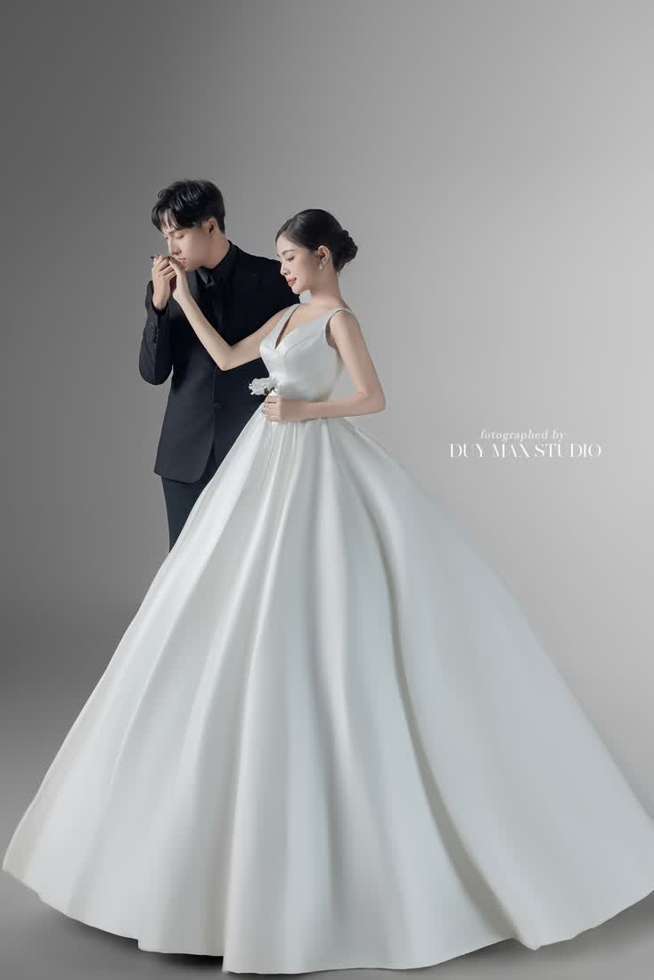 Toàn bộ ảnh còn lại trong bộ Studio — Duy Max Studio