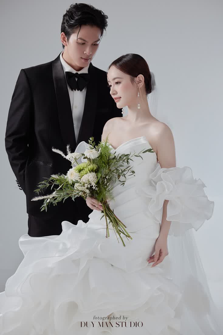 Toàn bộ ảnh còn lại trong bộ Studio — Duy Max Studio