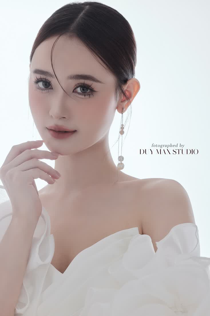 Toàn bộ ảnh còn lại trong bộ Studio — Duy Max Studio