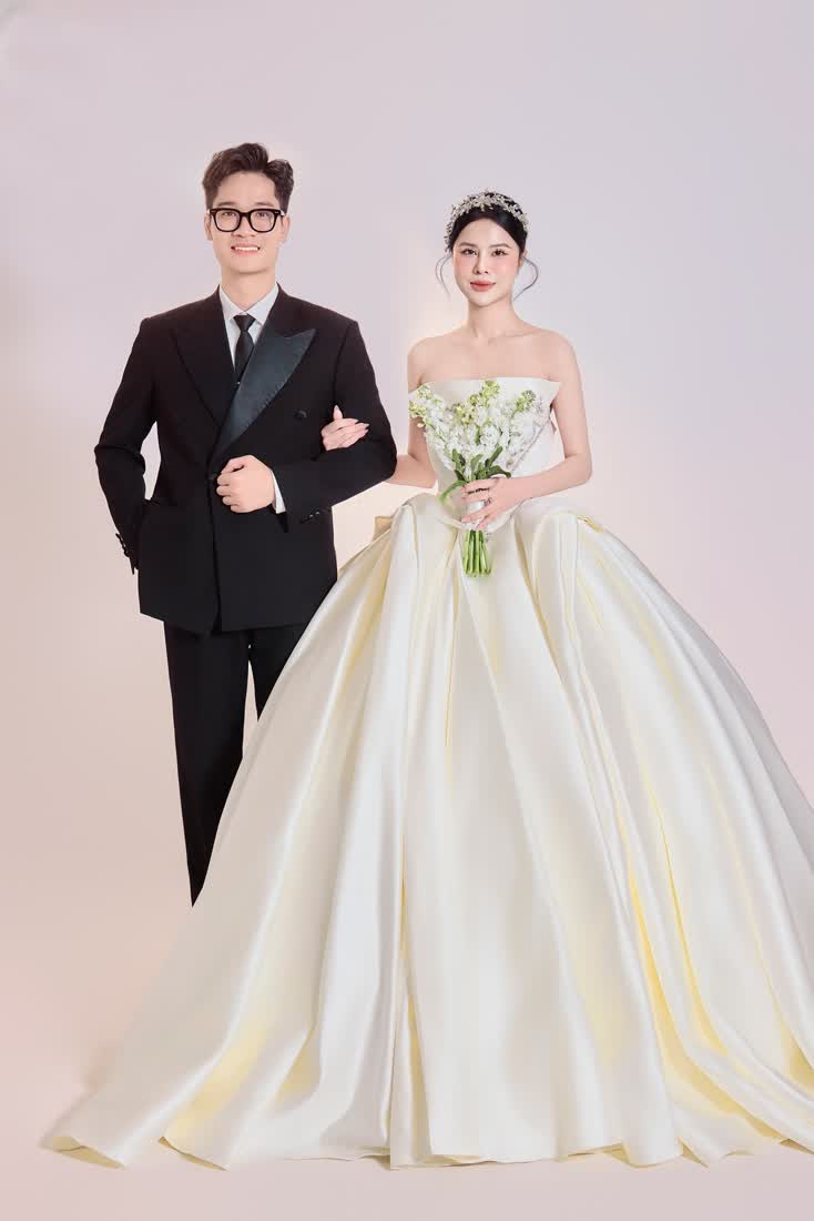 Toàn bộ ảnh còn lại trong bộ Studio — Duy Max Studio