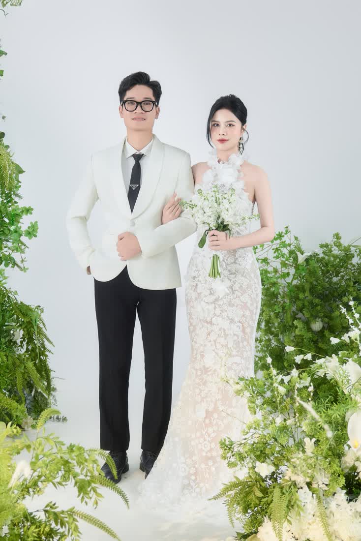Toàn bộ ảnh còn lại trong bộ Studio — Duy Max Studio