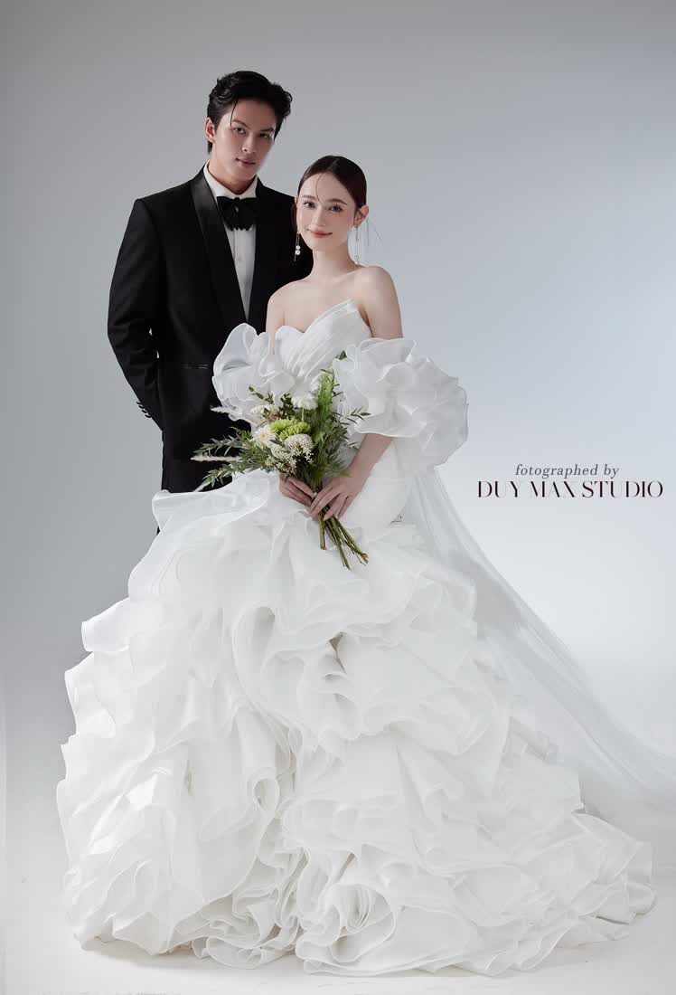 Toàn bộ ảnh còn lại trong bộ Studio — Duy Max Studio