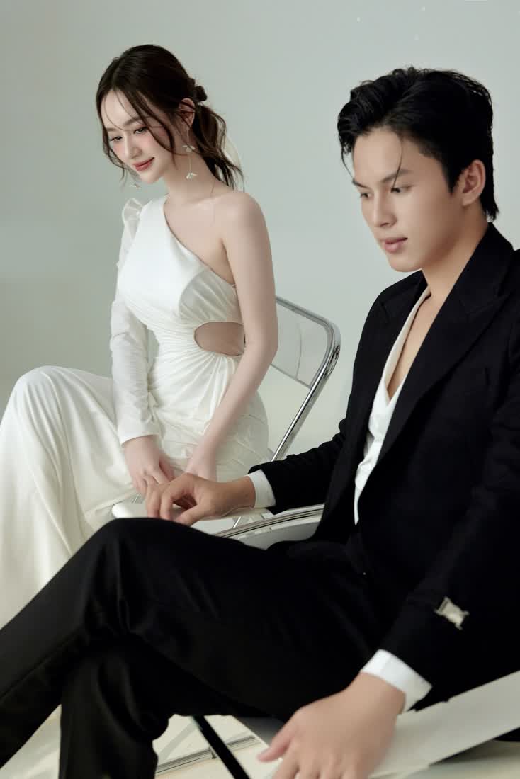 Toàn bộ ảnh còn lại trong bộ Studio — Duy Max Studio