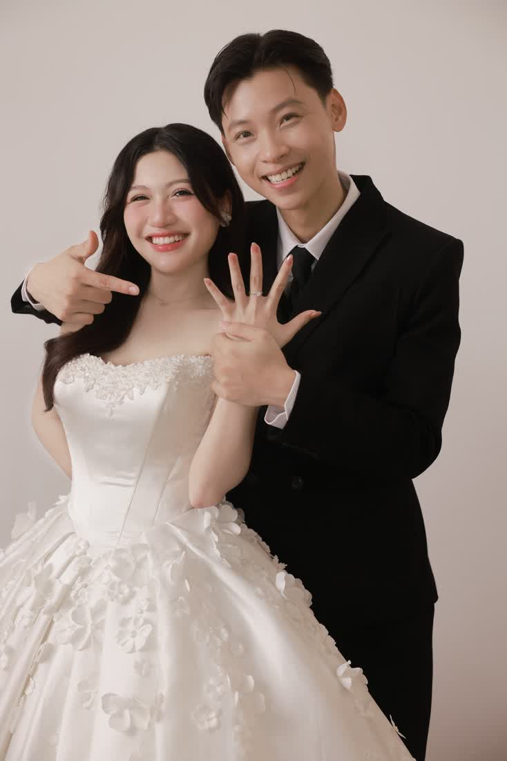 Toàn bộ ảnh còn lại trong bộ Studio — Duy Max Studio