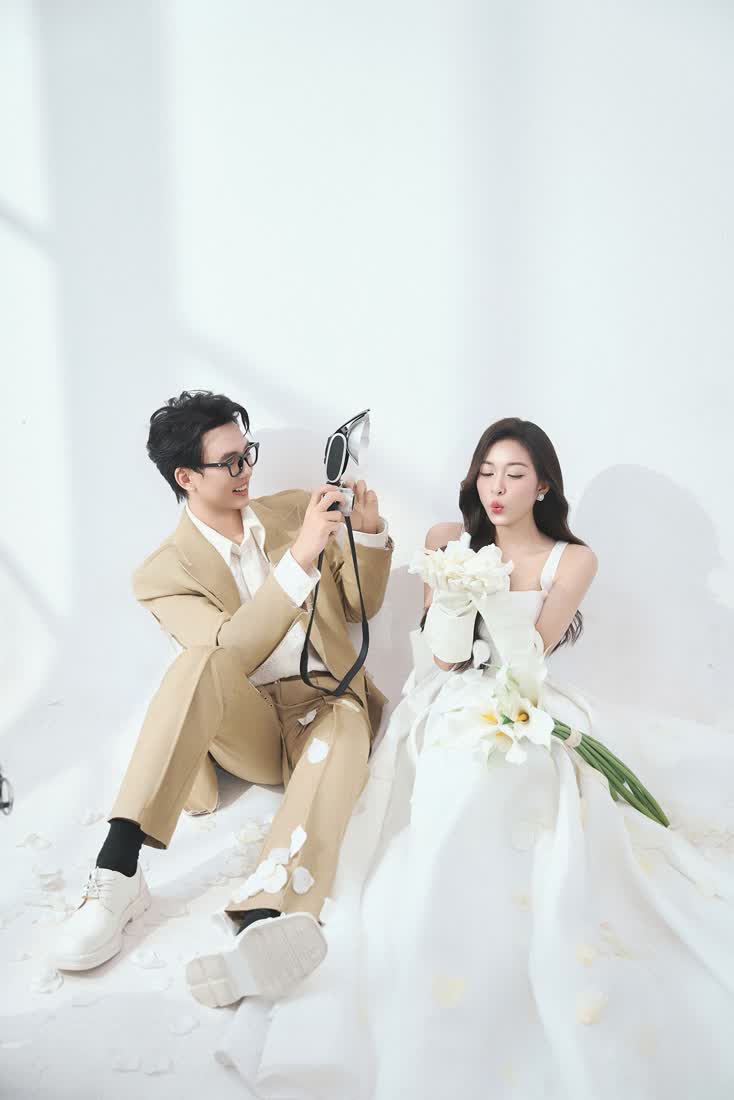 Toàn bộ ảnh còn lại trong bộ Studio — Duy Max Studio