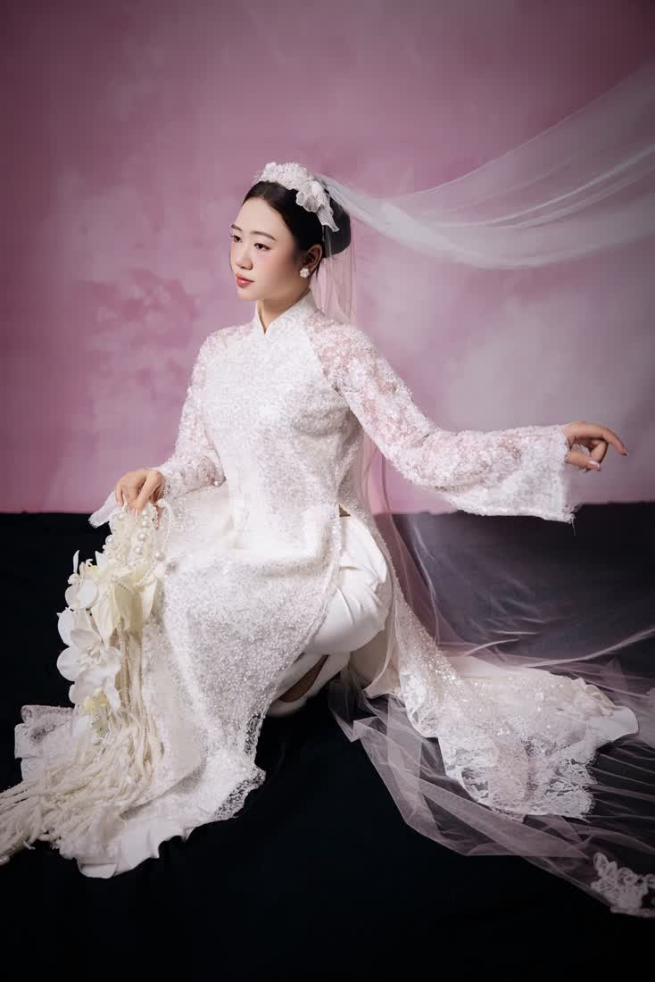 Toàn bộ ảnh còn lại trong bộ Studio — Duy Max Studio