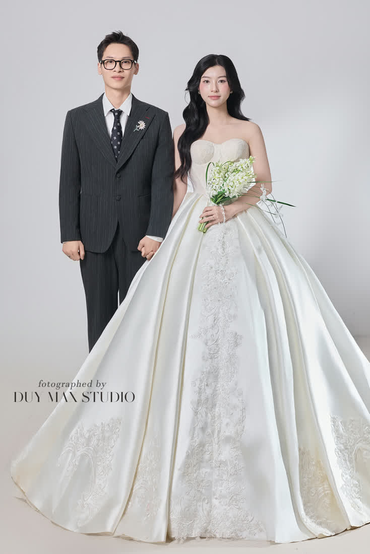 Toàn bộ ảnh còn lại trong bộ Studio — Duy Max Studio