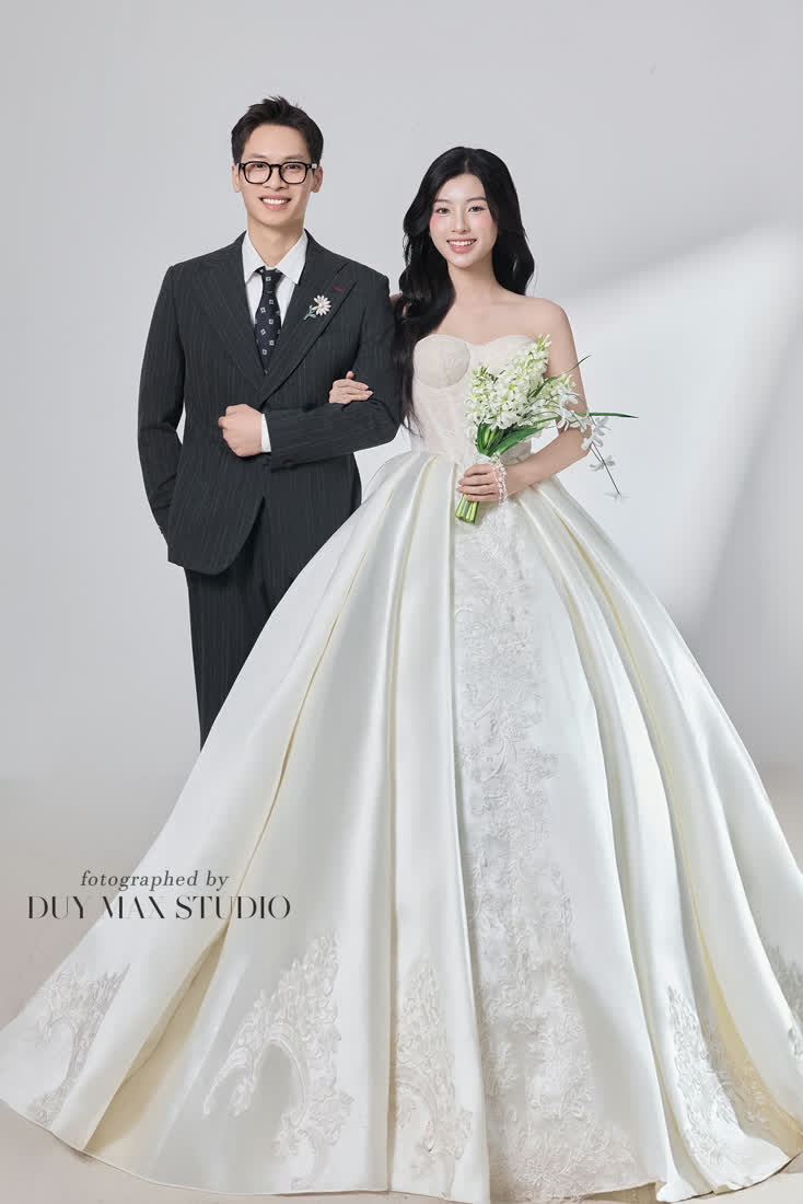 Toàn bộ ảnh còn lại trong bộ Studio — Duy Max Studio