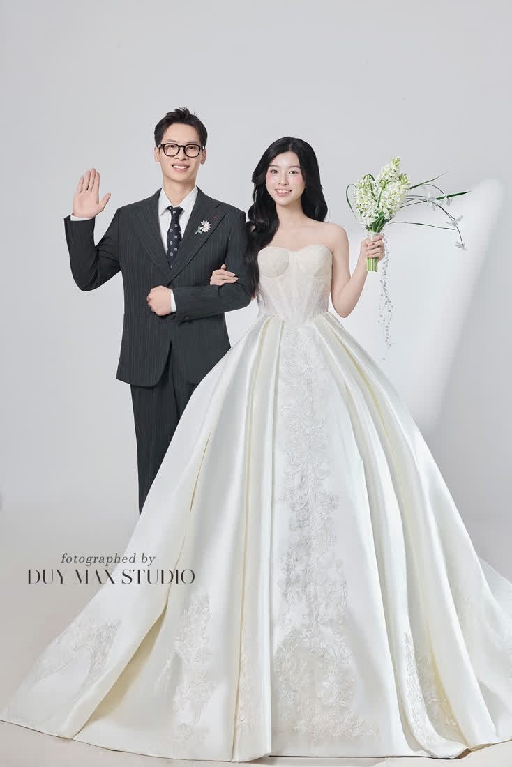 Toàn bộ ảnh còn lại trong bộ Studio — Duy Max Studio
