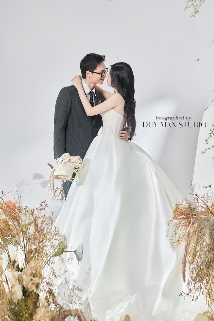 Toàn bộ ảnh còn lại trong bộ Studio — Duy Max Studio
