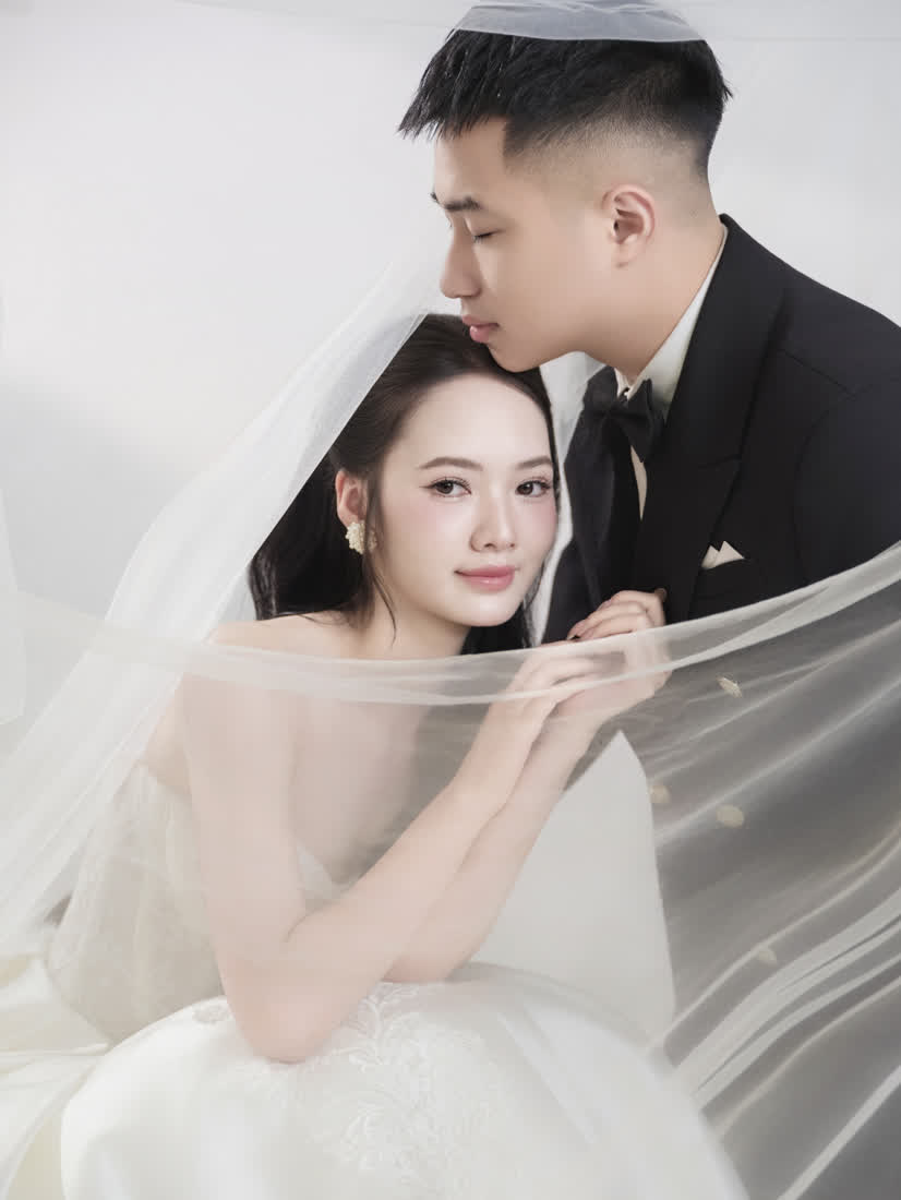 Toàn bộ ảnh còn lại trong bộ Studio — Duy Max Studio