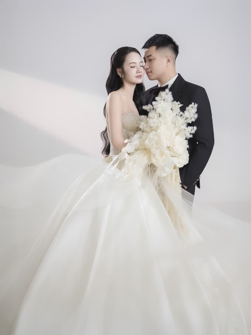 Toàn bộ ảnh còn lại trong bộ Studio — Duy Max Studio