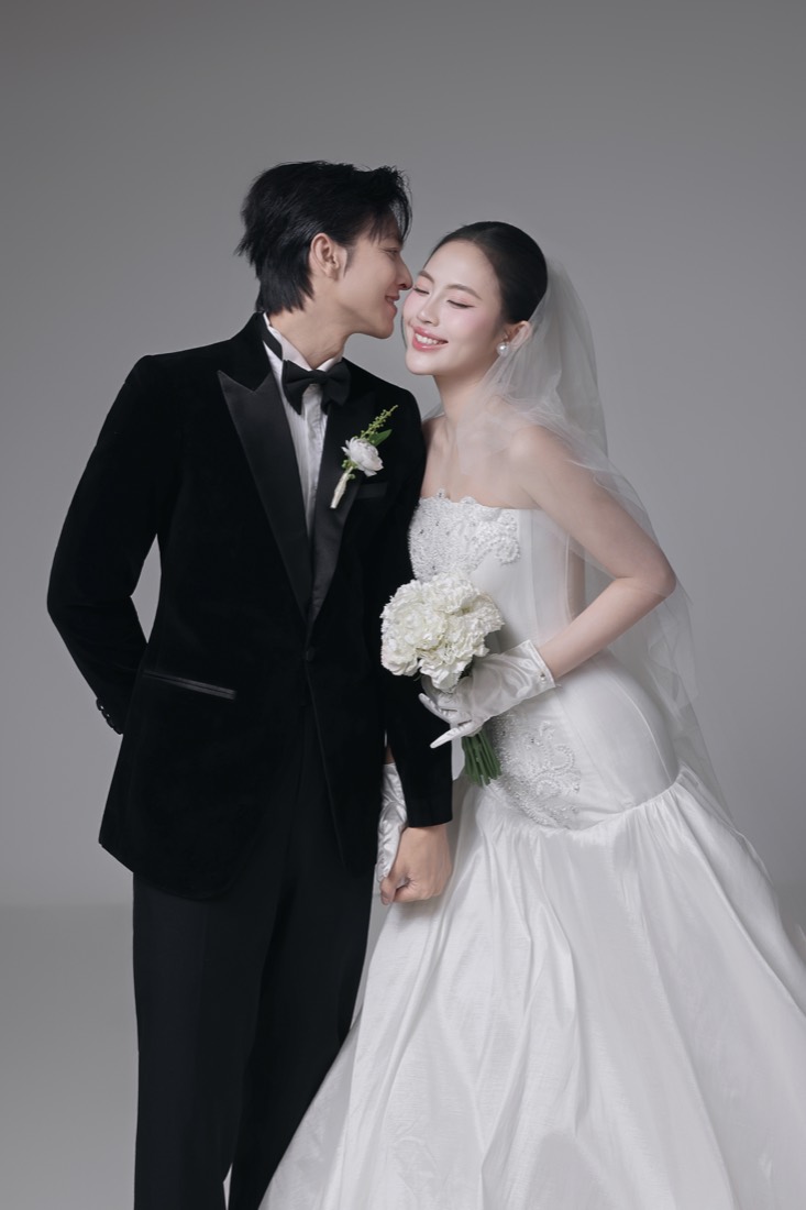 Lễ đường trắng xám — Duy Max Studio