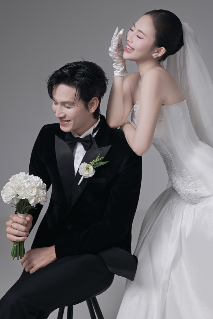 Lễ đường trắng xám — Duy Max Studio