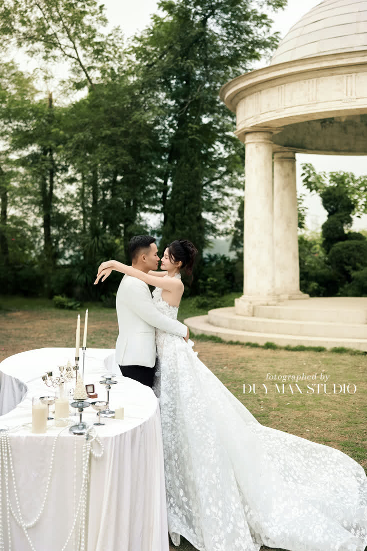 Biệt thự và vườn cổ điển — Duy Max Studio