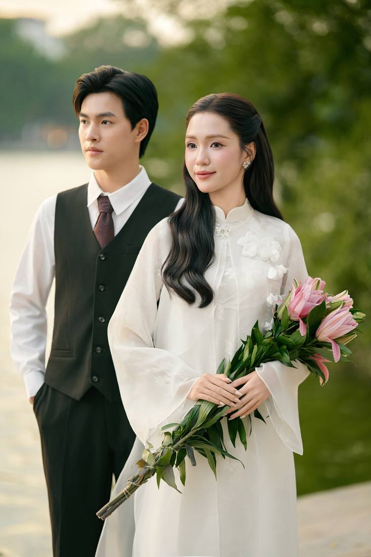 Hồ Gươm · áo dài trắng — Duy Max Studio