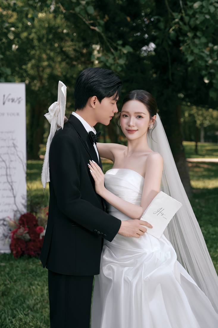 Lễ cưới bãi cỏ Ecopark — Duy Max Studio
