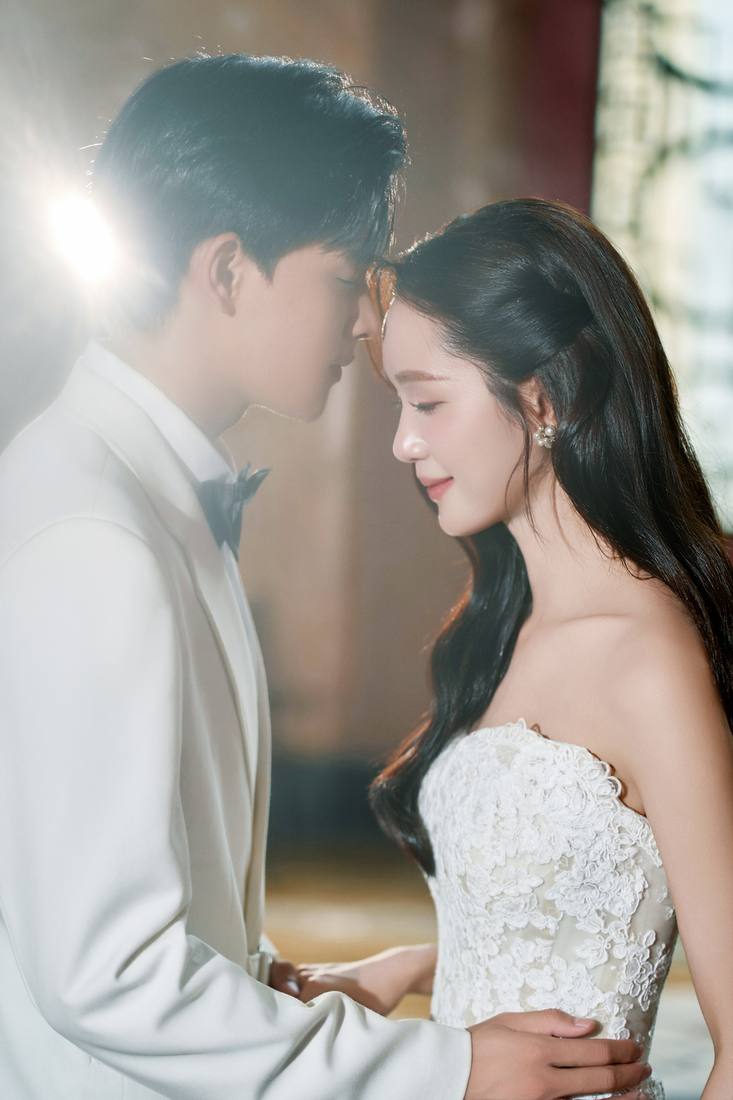 Cầu thang cổ · voan dài — Duy Max Studio