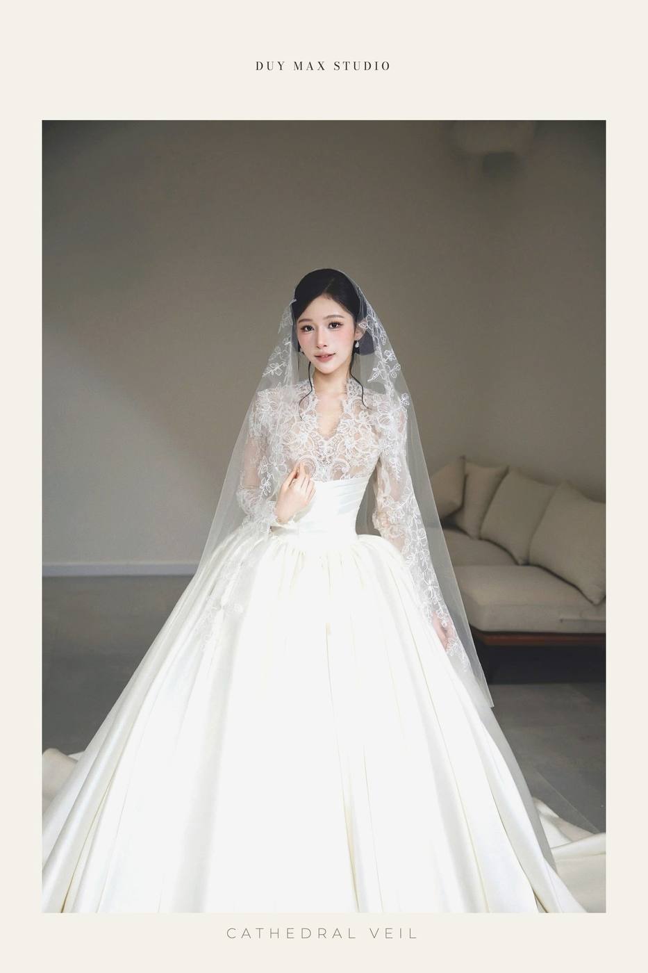 Lace Royale — ren cổ cao tay dài — Duy Max Studio, trang 4
