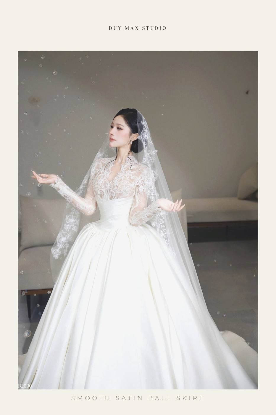 Lace Royale — ren cổ cao tay dài — Duy Max Studio, trang 5